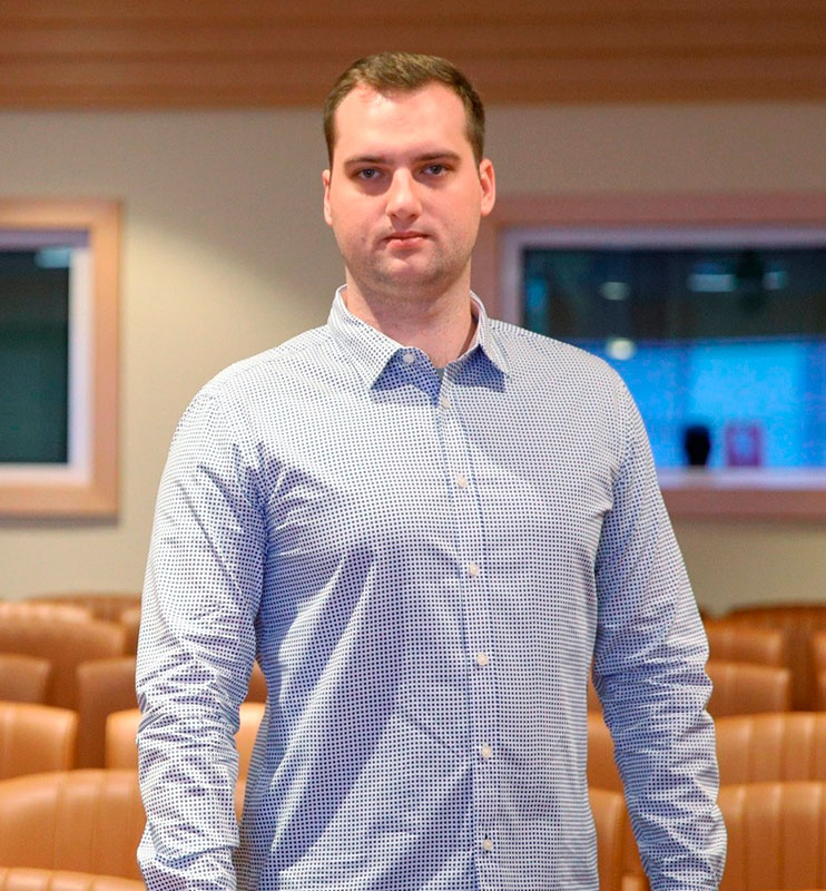 Азерников Антон Денисович